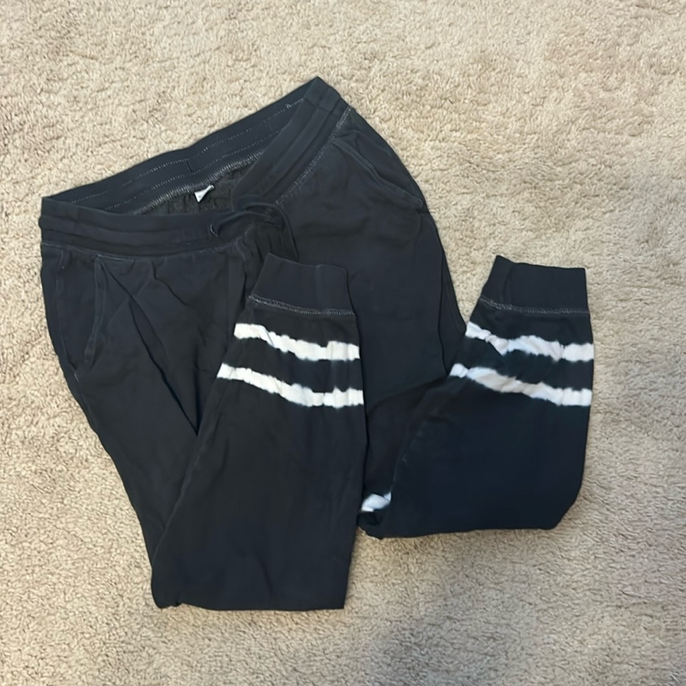 Good condition jogger sweatpants